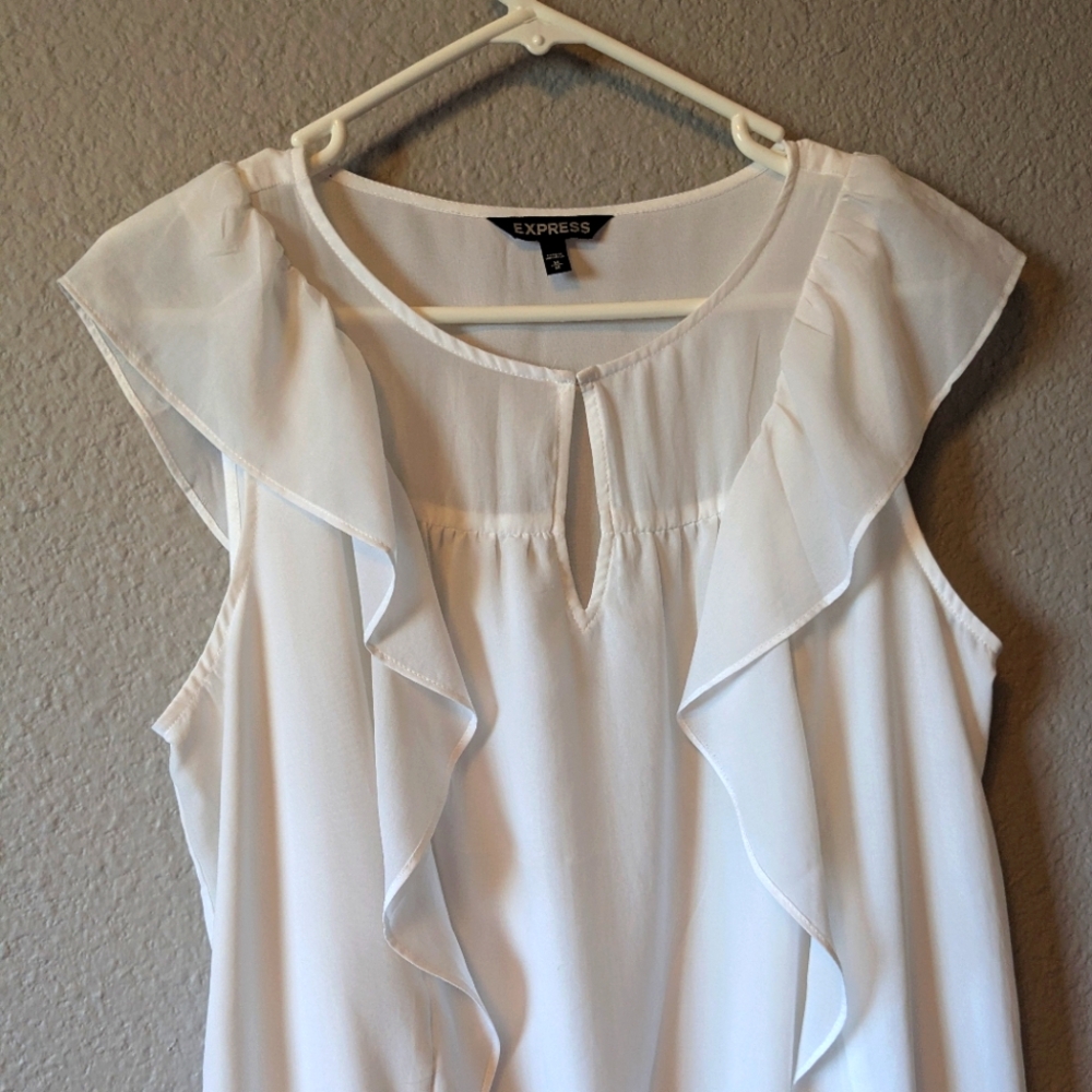 💕SALE💕 Express White Ruffled Blouse Sz.M - Picture 3 of 8